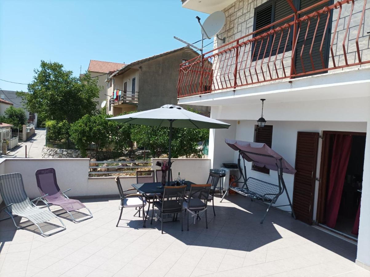 Apartment Josip Подстрана Екстер'єр фото